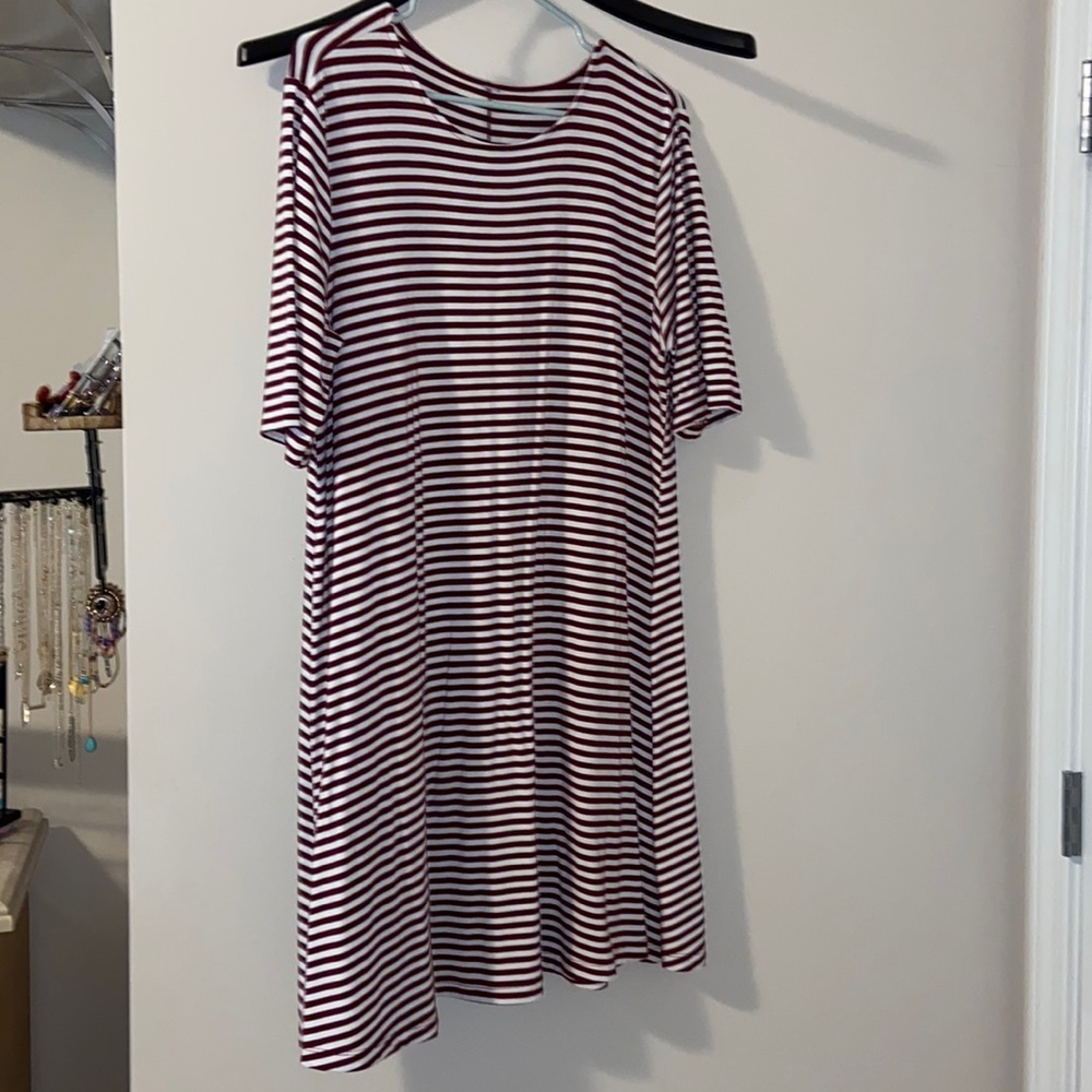 Maroon and white casual striped xl dress